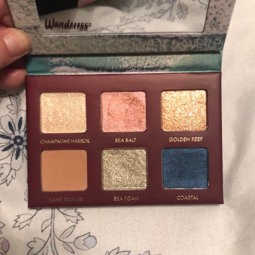 Wander Beauty Eyeshadow Palette